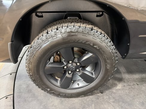 Used 2016 RAM 1500 Express w/ Black Ram 1500 Express Group image 32