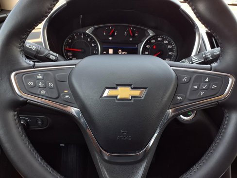 Used 2021 Chevrolet Equinox LT image 17