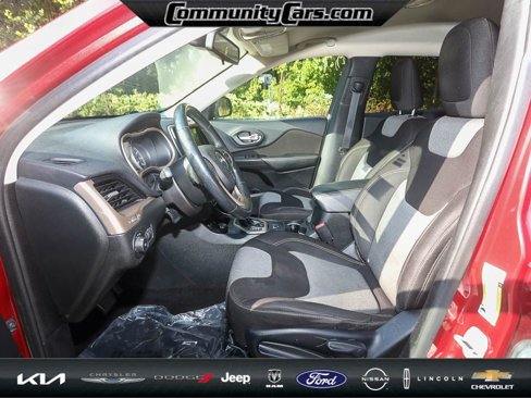 Used 2014 Jeep Cherokee Latitude image 12