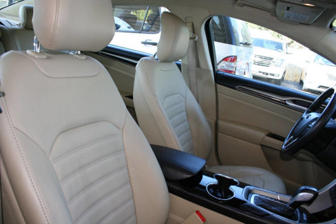 Used 2014 Ford Fusion SE w/ Equipment Group 202A image 21