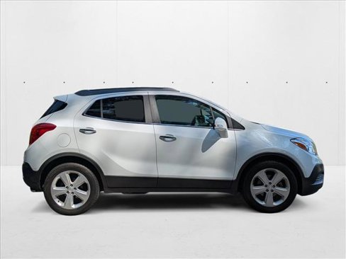 Used 2016 Buick Encore FWD image 4