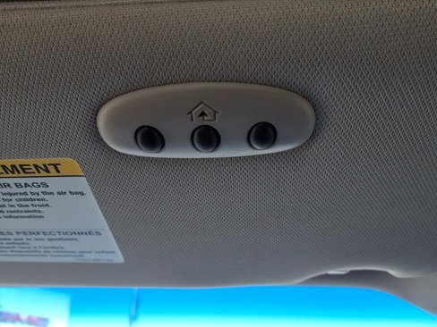 Used 2010 Ford Taurus Limited image 32