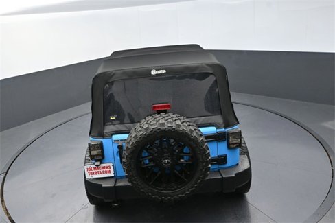 Used 2018 Jeep Wrangler Unlimited Sport w/ Connectivity Group image 24