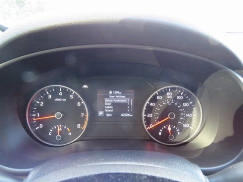 Used 2020 Kia Sportage LX w/ LX Popular Package image 12