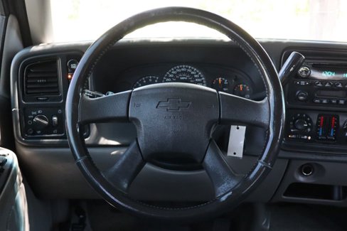 Used 2004 Chevrolet Tahoe LS image 18