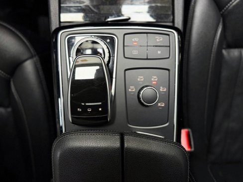 Used 2017 Mercedes-Benz GLS 450 4MATIC w/ Premium Package image 68