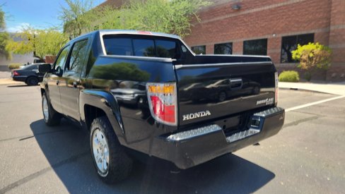 Used 2006 Honda Ridgeline RT image 6