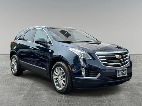 Used 2017 Cadillac XT5 Luxury w/ Driver Awareness Package image 9