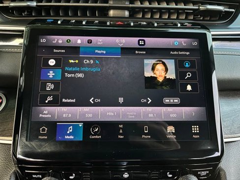 Used 2023 Jeep Grand Cherokee 4WD 4xe image 34