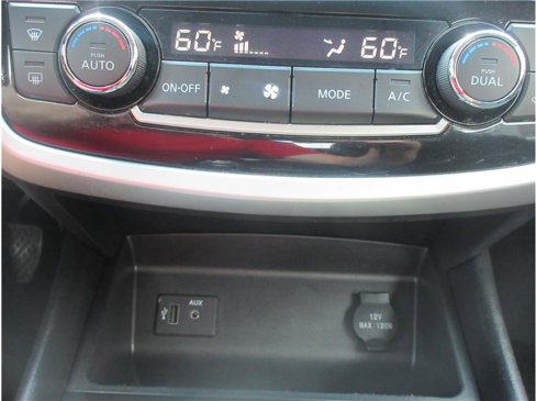 Used 2018 Nissan Altima 2.5 SV image 14