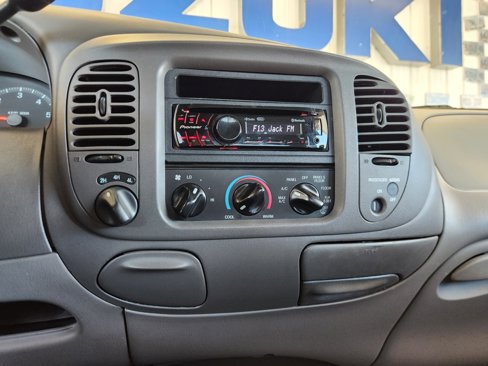 Used 1998 Ford F150 Lariat image 6
