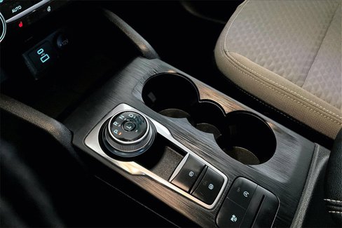 Used 2022 Ford Escape SE w/ Cold Weather Package image 17