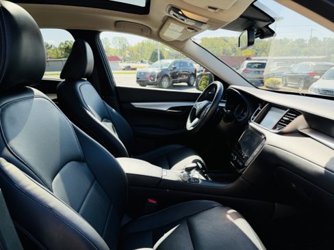 Used 2019 INFINITI QX50 Essential w/ Premium Audio Package image 22