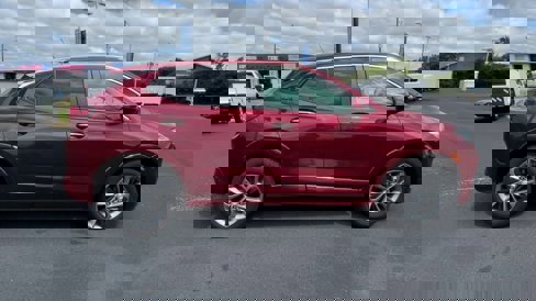 Used 2022 Buick Encore GX Select w/ Sport Touring Package image 9