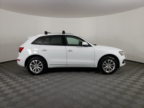 Used 2016 Audi Q5 2.0T Premium image 3