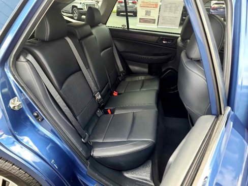 Used 2019 Subaru Outback 2.5i Limited image 14