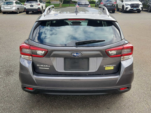 Used 2022 Subaru Impreza 2.0i Premium image 5