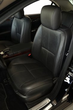 Used 2007 Mercedes-Benz S 550 4MATIC image 7