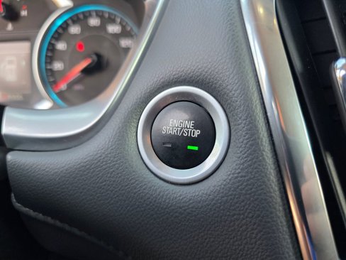 Used 2018 Chevrolet Traverse LT image 20