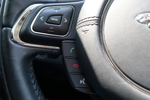 Used 2017 Jaguar XJ R-Sport image 33