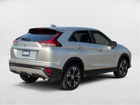 Used 2022 Mitsubishi Eclipse Cross SE image 5