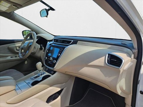 Used 2016 Nissan Murano S w/ Navigation Package image 17