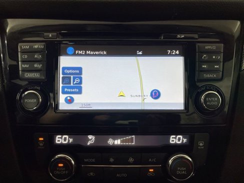 Used 2016 Nissan Rogue SL image 27