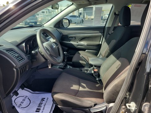 Used 2018 Mitsubishi Outlander Sport ES image 11