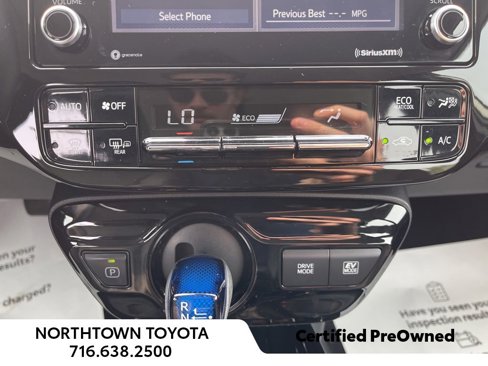 Used 2022 Toyota Prius XLE image 21