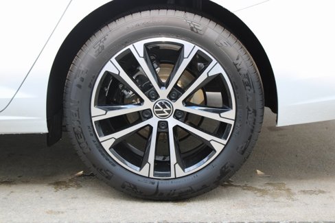 New 2025 Volkswagen Jetta Sport image 19