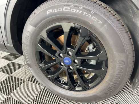 Used 2021 Ford Escape SE image 4