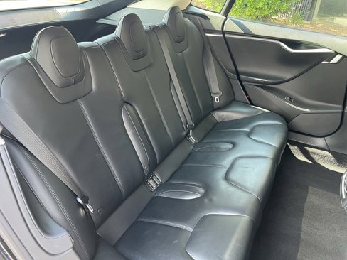 Used 2014 Tesla Model S P85 image 27