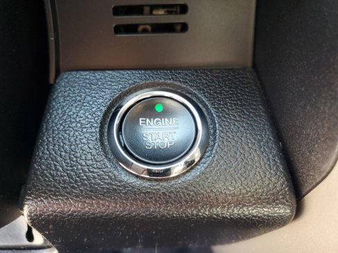 Used 2016 Ford F150 Lariat w/ Equipment Group 502A Luxury image 19