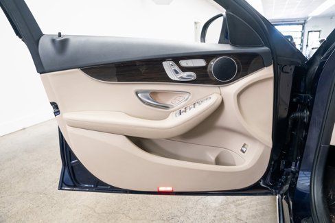 Used 2020 Mercedes-Benz C 300 Sedan image 16