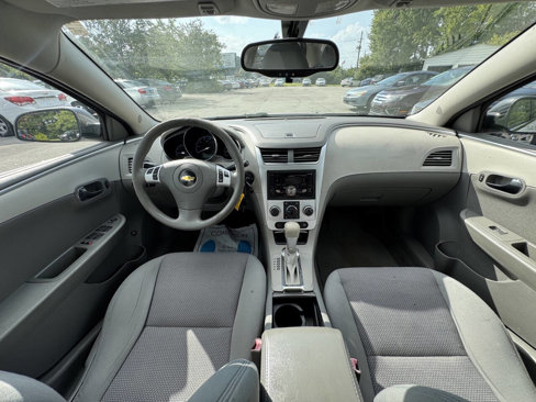 Used 2011 Chevrolet Malibu LS image 13