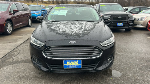 Used 2016 Ford Fusion SE image 3