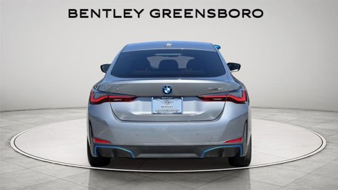 Used 2022 BMW i4 eDrive40 image 7