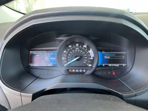 Used 2024 Ford Edge SEL image 10