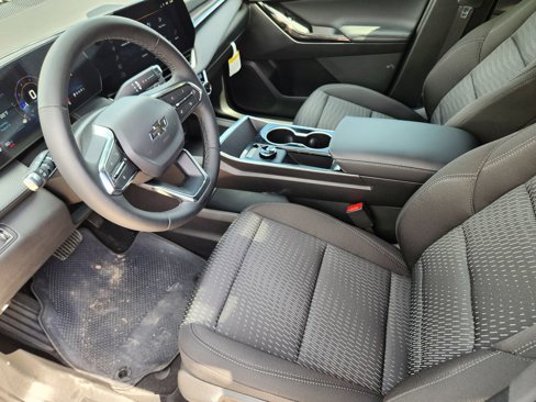 New 2026 Chevrolet Equinox LT w/ Midnight Edition image 13