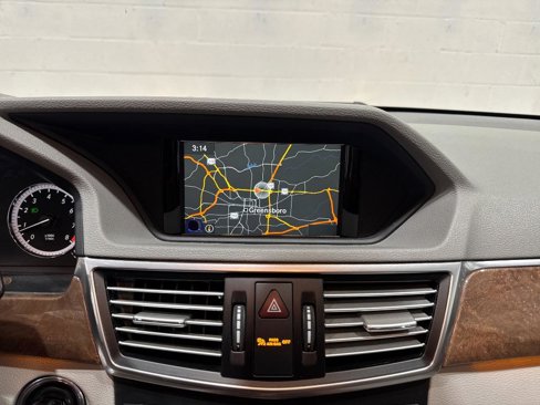 Used 2012 Mercedes-Benz E 350 Sedan image 38