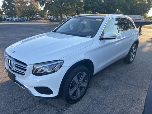 Used 2019 Mercedes-Benz GLC 300 4MATIC image 2