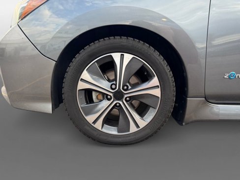 Used 2018 Nissan Leaf SL w/ SL Technology Package image 15