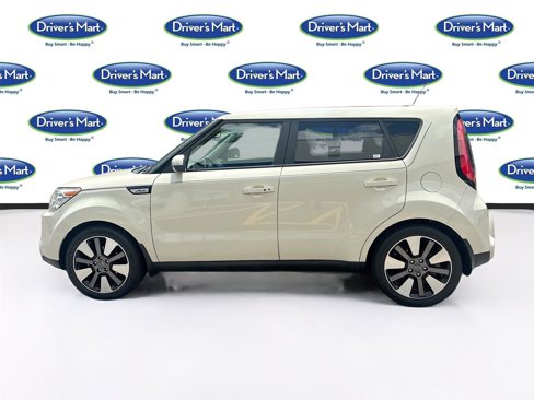 Used 2016 Kia Soul ! w/ Premium Package image 5