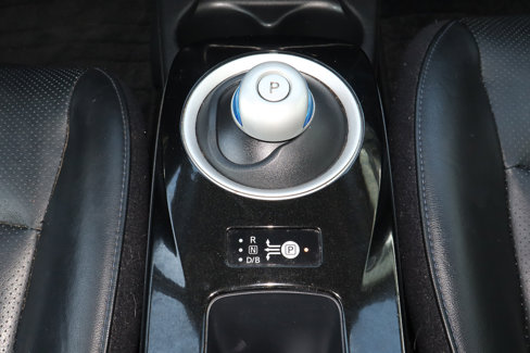 Used 2017 Nissan Leaf SL w/ Premium Package image 21