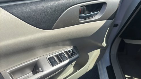Used 2008 Subaru Impreza 2.5i image 25
