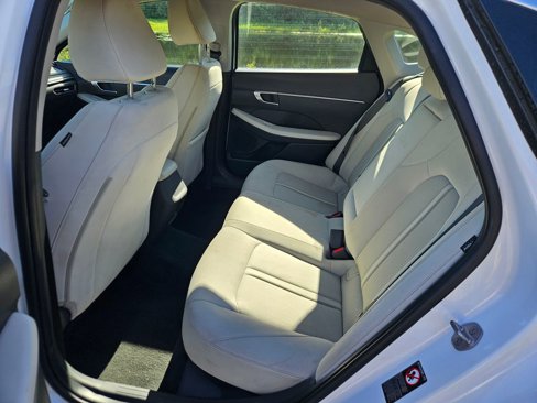 Used 2023 Hyundai Sonata SEL image 13