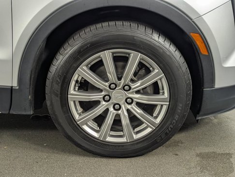 Used 2020 Cadillac XT4 Premium Luxury image 12