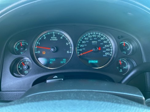 Used 2011 GMC Yukon SLE image 23