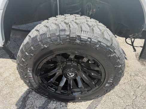 Used 2019 Ford F250 XLT w/ XLT Premium Package image 13