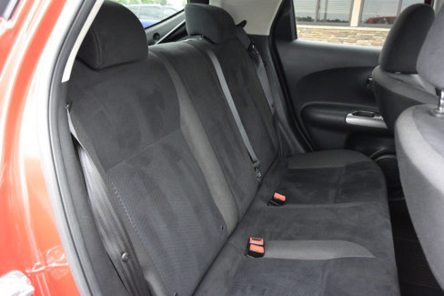 Used 2017 Nissan Juke SV image 34